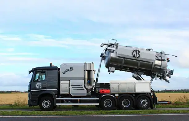vacuum-trucks-wet-dry-cyclone-koks-cyclovac-skytipper (1)